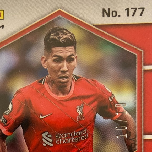 2021 panini mosaic epl soccer pink fluorescent Roberto Firmino #’d/10 - Picture 3 of 3